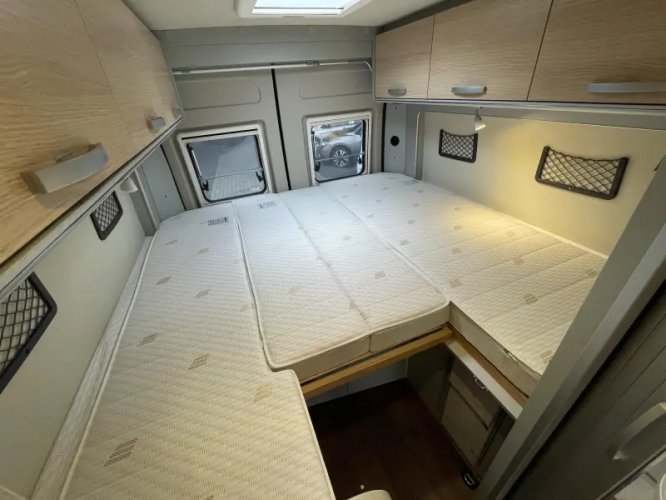 Hymer Car 602 FREE Lengte bedden  foto: 11