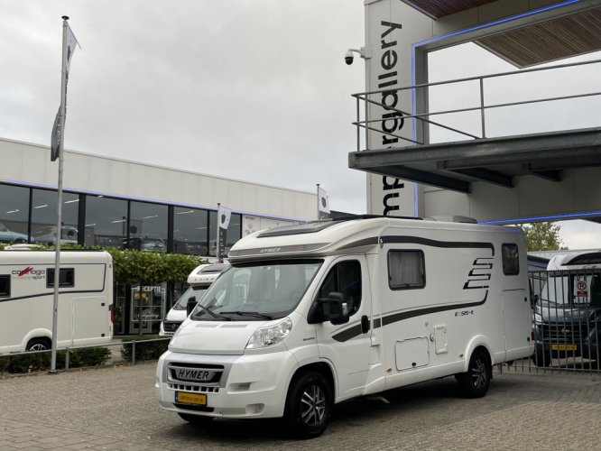 Hymer Exsis T588 AUTOMAAT ENKELE BEDDEN LUCHTVERING DAKAIRCO