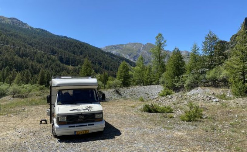 Fiat 3 pers. Rent a Fiat camper in Amsterdam? From €121 pd - Goboony photo: 1