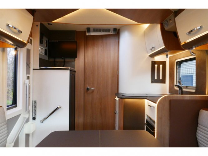 Bürstner Lyseo TD 736 Harmony Line 140 pk AUTOMAAT 9-Traps Euro6 Fiat Ducato **Face to Face/Queensbed/Hefbed/Satelliet TV/4 Persoons/Zonn foto: 22