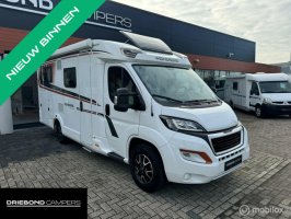 Weinsberg 600MEG Pepper Edition 163PK Enkele Bedden Zonnepaneel Luifel Fietsenrek