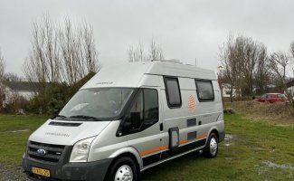 Ford 2 pers. Rent a Ford camper in Lunteren? From €90 per day - Goboony