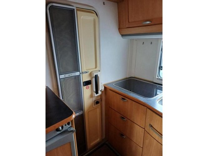 Hymer B584  foto: 11