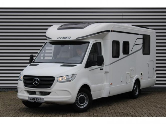 Hymer T695 S Mercedes Queensbed 1 