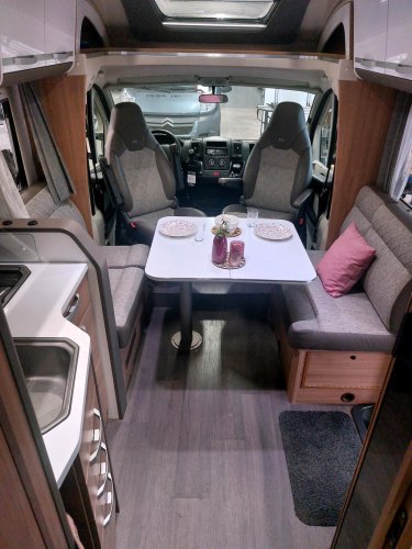 ADRIA MATRIX M 670DC foto: 6