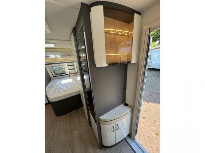 Hobby Excellent 560 CFE Model 2025! Gratis Mover!  foto: 11