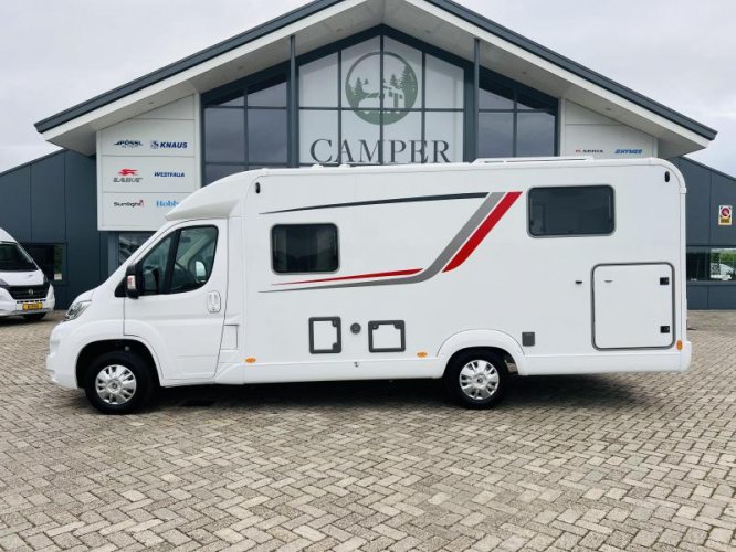 Bürstner Nexxo Van T 690 G Enkele bedden 