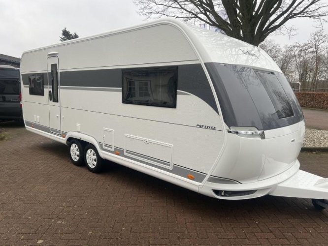 Hobby Prestige 620 CL Enkele Bedden! 