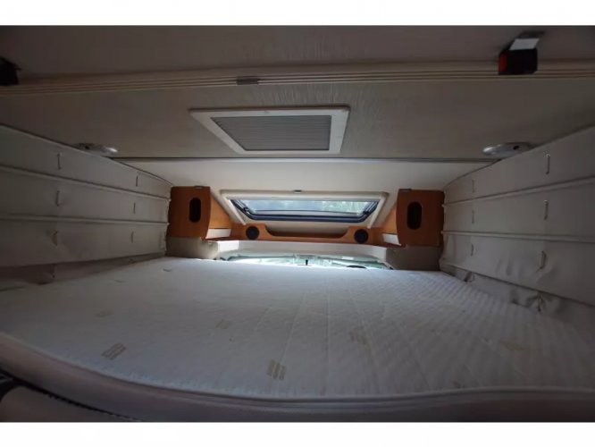 Hymer T698 CL queensbed, topstaat  foto: 14