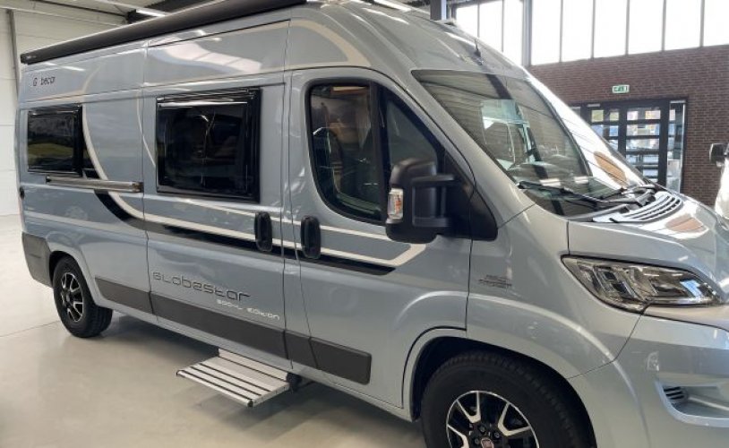 Other 2 pers. Rent a Globecar motorhome in Wissenkerke? From € 121 pd - Goboony photo: 0