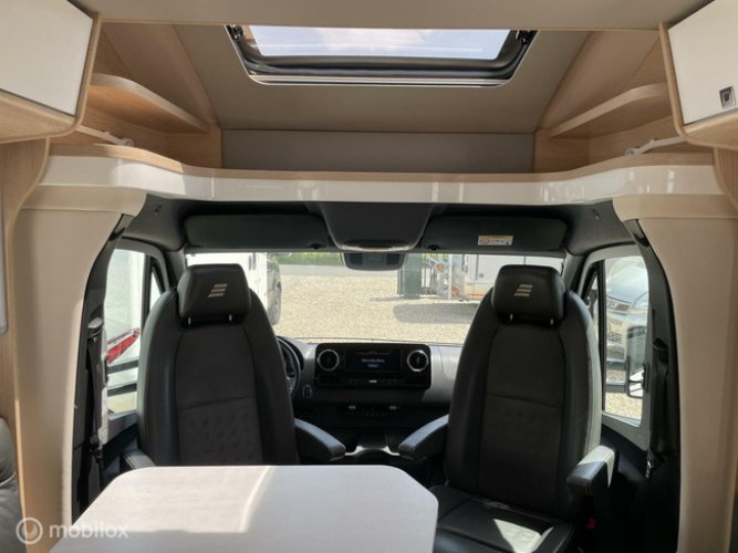 Hymer Mercedes B-MCT 600 White-line Enkele bedden, Electrisch Hefbed(!!), XXL Garage en Bòmvol Extra’s! foto: 9