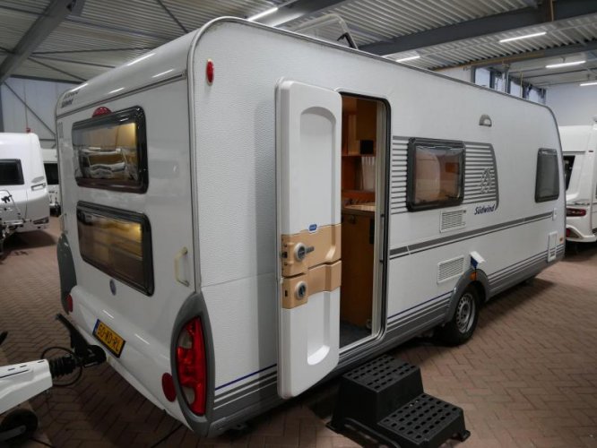 Knaus Sudwind 550 FSK met mover & fietsenr  foto: 1