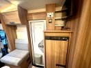 Weinsberg CaraSuite 700 Queensbed geen hefbed  foto: 16