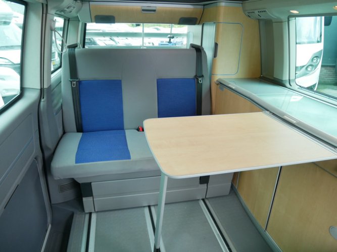 Volkswagen T5 California, Elektrisch Slaaphefdak, 4 Persoons!! foto: 9