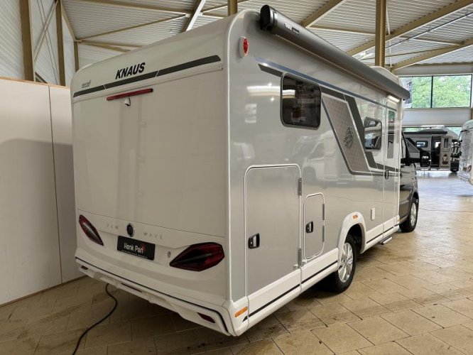 Knaus Van Wave 640 MEG 177 pk automaat / hefbed 