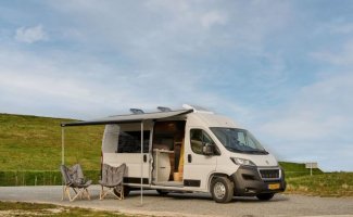 Peugeot 2 pers. Rent a Peugeot camper in Groningen? From €139 pd - Goboony