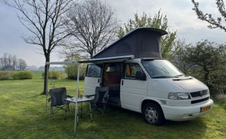 Volkswagen 4 pers. Louer un camping-car Volkswagen à Hoek van Holland ? À partir de 61 € par personne - Goboony