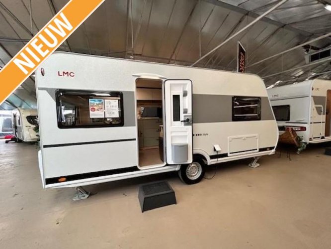 LMC Style 440 D nu tot € 2.000,- korting!  foto: 0