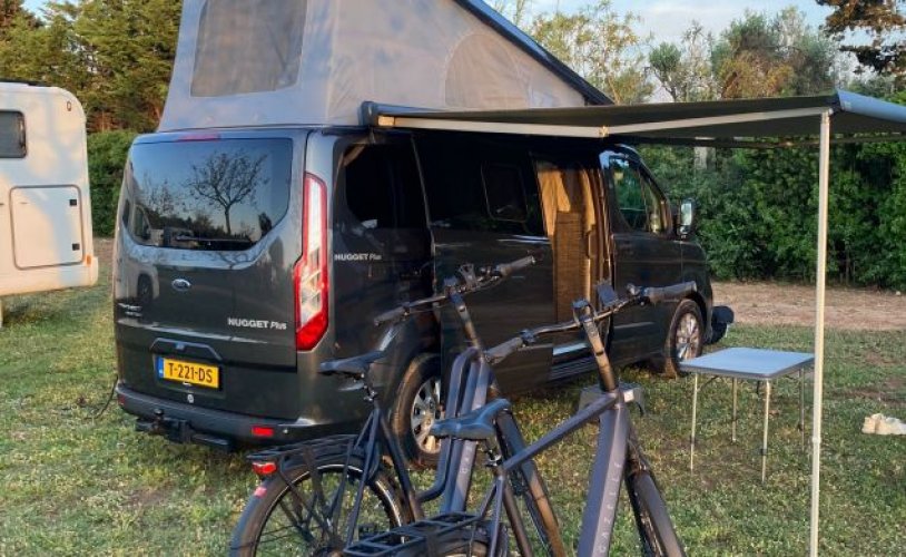 Ford 3 pers. Ford camper huren in Bussum? Vanaf € 87 p.d. - Goboony