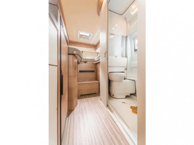 Malibu Diversity 640 LE K €3755,- KORTING 5 JAAR GARANTIE foto: 5