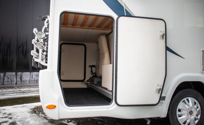 Chausson 5 Pers. Einen Chausson-Camper in Hendrik-Ido-Ambacht mieten? Ab 109 € pro Tag - Goboony-Foto: 1
