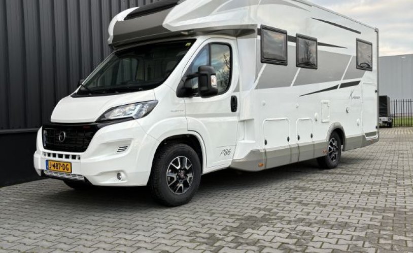 Mobilvetta 4 pers. Rent a Mobilvetta camper in Nijkerk? From € 179 pd - Goboony photo: 0