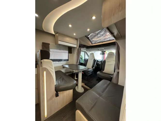 Chausson Special Edition 718 Queensbed Hefbed  foto: 6