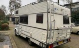 Peugeot 4 pers. Rent a Peugeot camper in Hulst? From € 85 pd - Goboony photo: 4