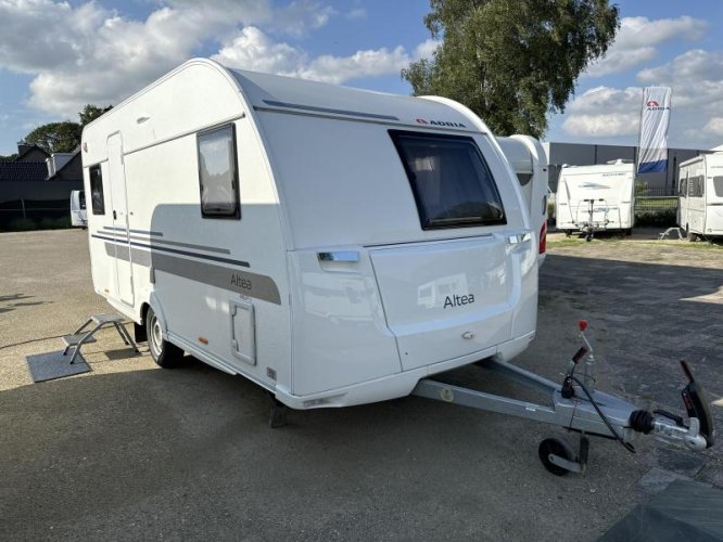 Adria Altea 462 PU Rondzit fransbed  foto: 0