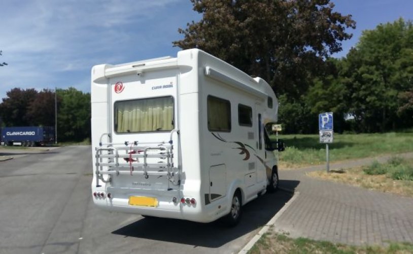Eura Mobil 4 pers. Eura Mobil camper huren in Rijswijk? Vanaf € 115 p.d. - Goboony