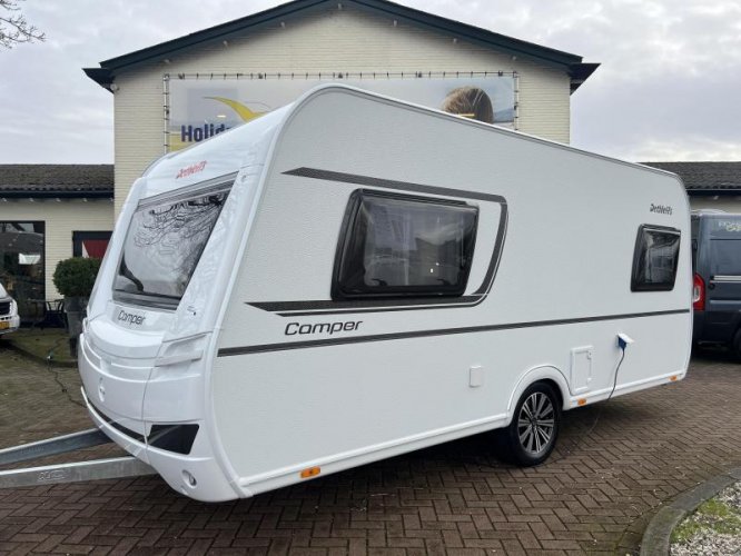 Dethleffs Camper 470 ER Enkele Bedden! 