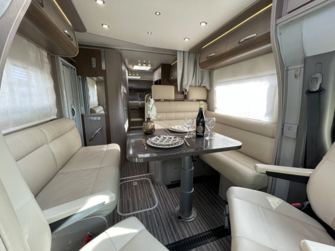 Adria Matrix Supreme 687 SL ENKELE BEDDEN+HEFBED ALDE+ALKO foto: 15