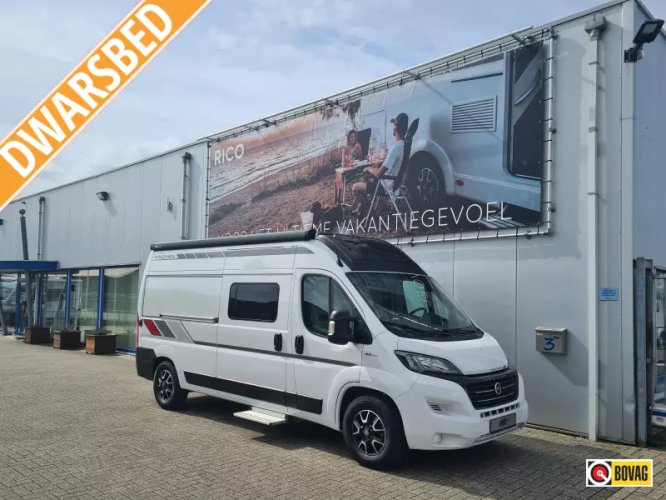 LMC Innovan 600 Dwarsbed / Nieuwstaa  foto: 0