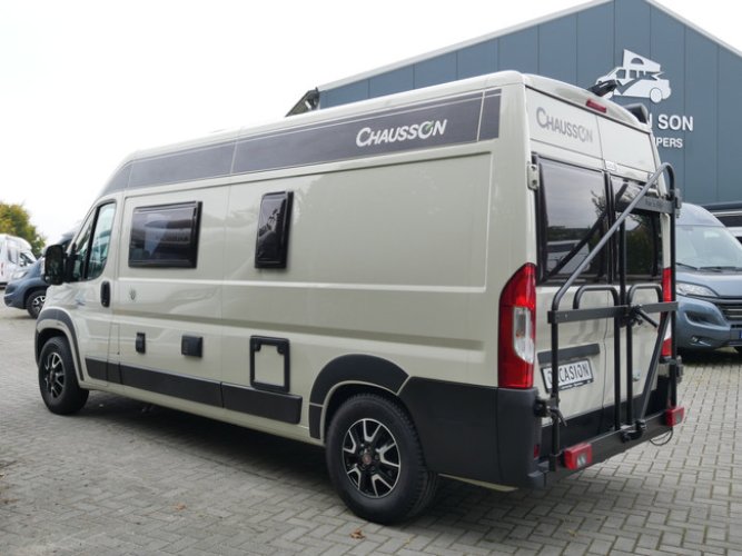 Chausson Twist V594 VIP Road Line, 6 Meter Buscamper, Dwarsbed!! foto: 22