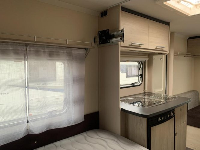 Caravelair Antares Style 450 Mover/Voortent/Luifel  foto: 5