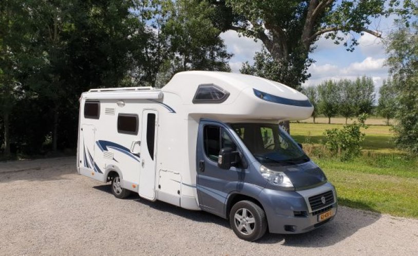Fiat 5 pers. Rent a Fiat camper in Utrecht? From € 95 pd - Goboony photo: 0