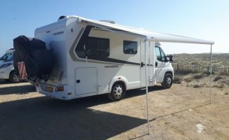 Other 2 pers. Rent a Weinsberg camper in Zevenbergen? From € 141 pd - Goboony