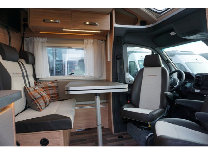 Weinsberg Cara Suite 640 Mercedes 417 Mercedes CAMPER DEALS foto: 10