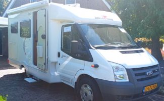 Ford 2 pers. Ford camper huren in Erp? Vanaf € 78 p.d. - Goboony