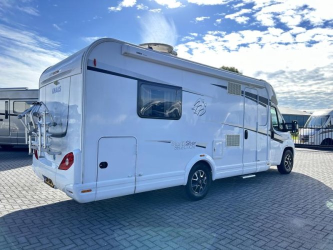 Knaus Sky TI 700 MX queensbed/19.000km/2016 