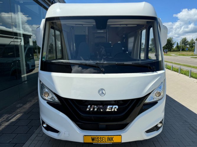 Hymer BMC I 680 White-Line MERCEDES 170PK AUT. LUXE 1E EIG. foto: 5