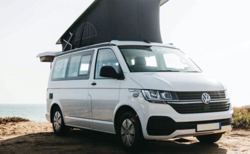 Volkswagen 4 pers. Rent a Volkswagen camper in Amsterdam? From € 152 pd - Goboony photo: 0