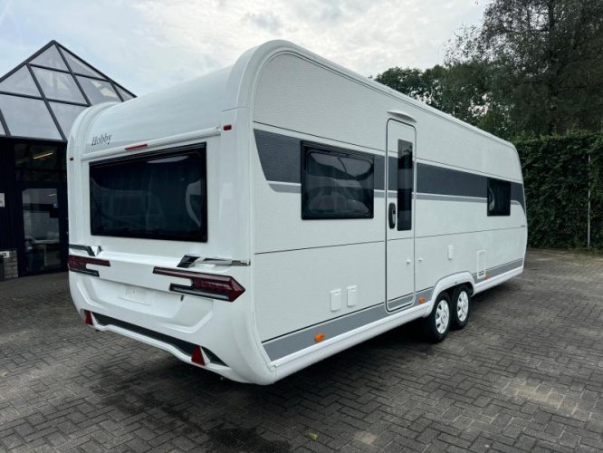 Hobby Prestige 650 UFF 2024 | Queensbed 