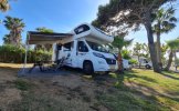 Chausson 7 pers. Rent a Chausson camper in Alblasserdam? From € 152 pd - Goboony photo: 3