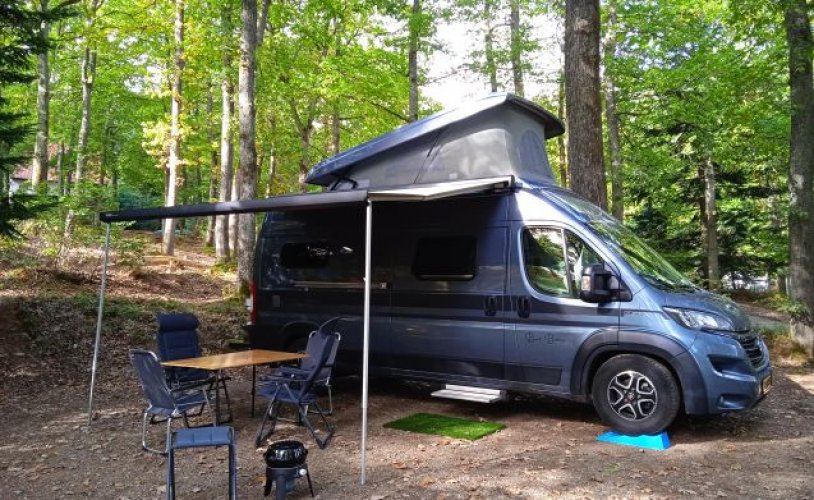 Hymer 4 pers. Rent a Hymer camper in Middelburg? From €99 p.d. - Goboony photo: 0