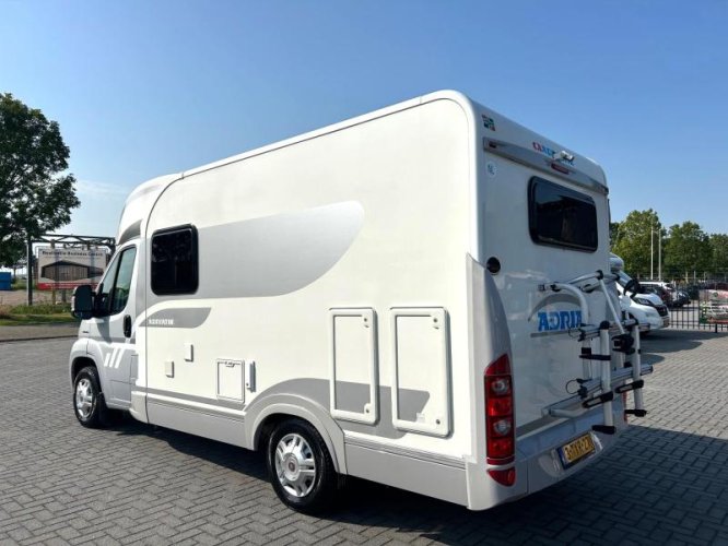 Adria Compact 590 SP vastbed/6-m/compact/2008 