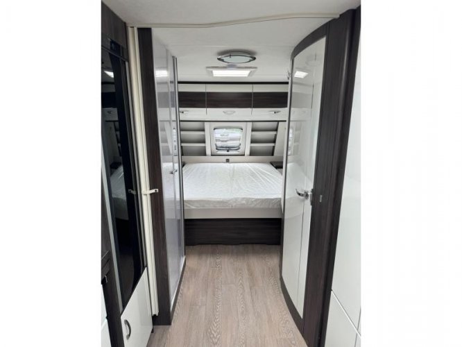 Hobby Prestige 650 UFF 2024 | Queensbed  foto: 14