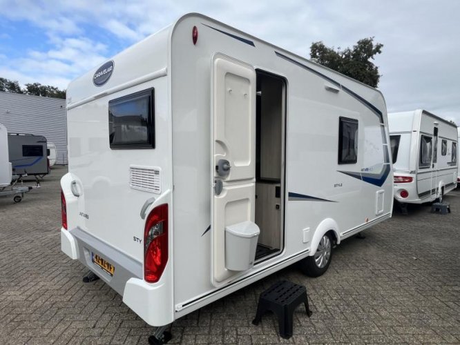 Caravelair Antares Style 410 zeer compleet  foto: 1