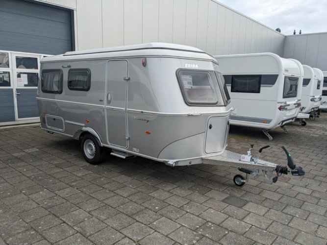 Eriba Touring 560 Legend CARAVAN DEALS foto: 1