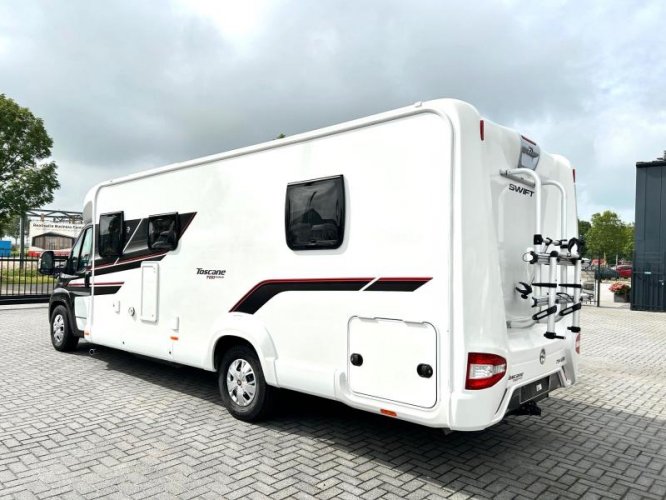 Swift Toscane 8m/automaat/queensbed/xxl 